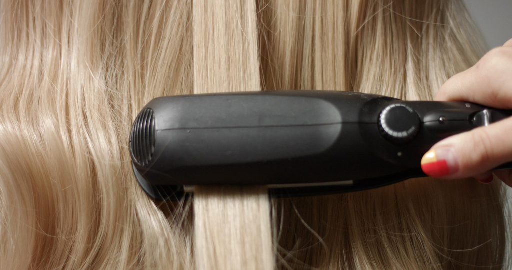 can heat tools be used on synthetic wigs ironing a synthetic wig
